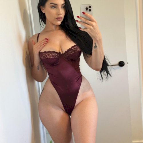 Vender nudes: Daniele 